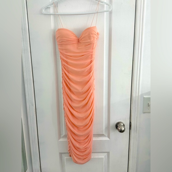 Oh Polly dress blush - Picture 2 of 4